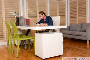 Original 2500 px/ 1669 px