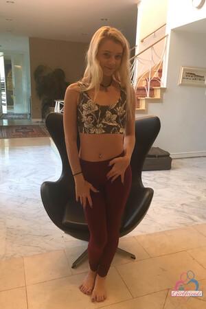 Original 2000 px/ 3000 px