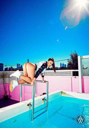 Original 1600 px/ 2304 px