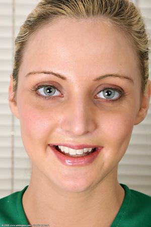 Original 682 px/ 1024 px