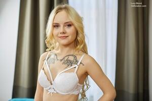 Original 2500 px/ 1667 px