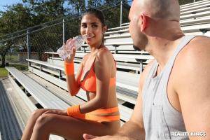 Original 3000 px/ 2000 px