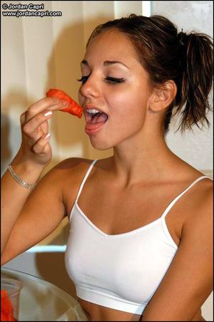 Original 531 px/ 800 px