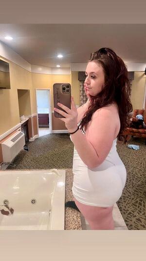 Original 1152 px/ 2048 px