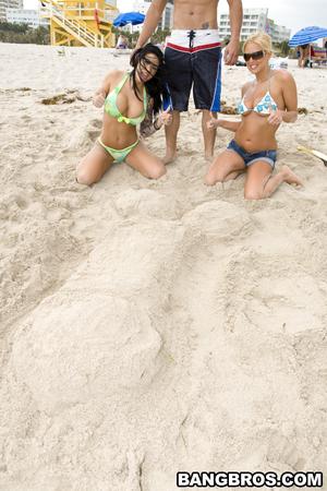 Original 533 px/ 800 px