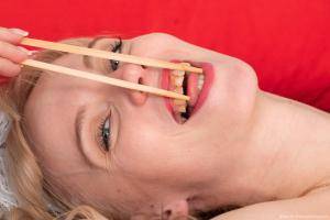 Original 3000 px/ 2000 px