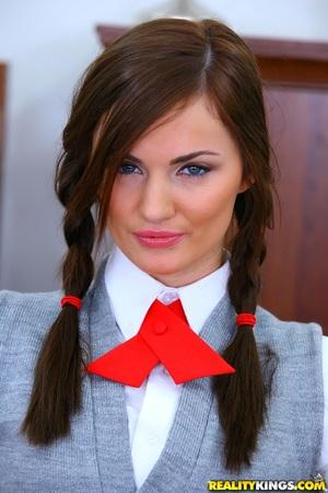 Original 2560 px/ 3840 px