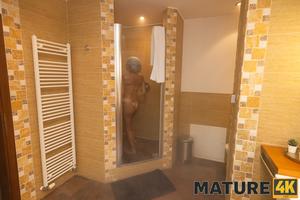 Original 4090 px/ 2728 px