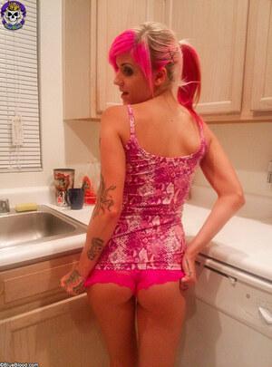 Original 667 px/ 900 px