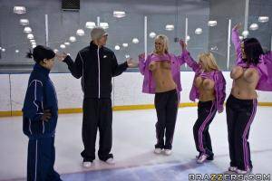 Original 900 px/ 600 px