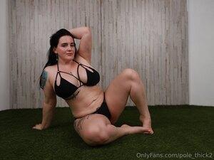 Original 2048 px/ 1538 px