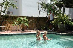 Original 2495 px/ 1663 px