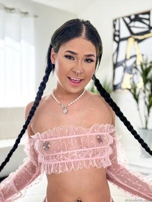 Original 1280 px/ 1707 px