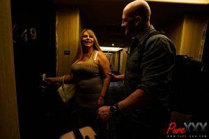 Original 1600 px/ 1067 px