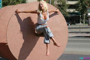 Original 1200 px/ 800 px