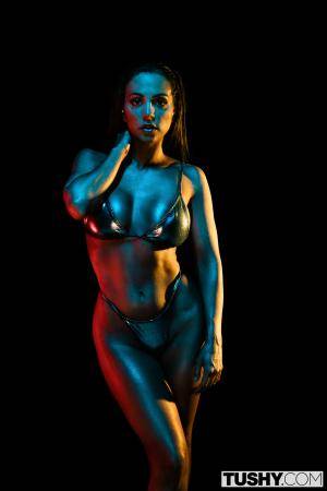 Original 2000 px/ 3000 px