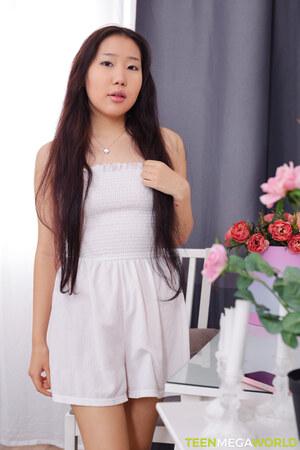 #TeenMegaWorld - Anna Abit - Fuck In Front Of The Mirror