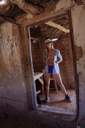 Original 4000 px/ 6000 px