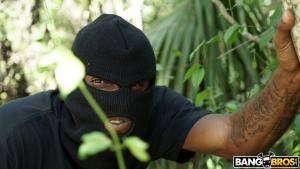 Original 2000 px/ 1127 px