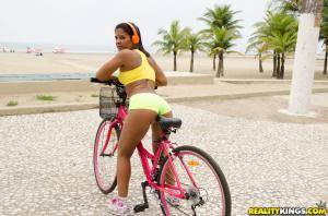 Original 3840 px/ 2542 px