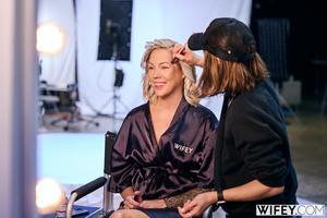 Original 2999 px/ 2000 px