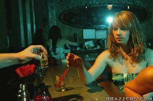 Original 900 px/ 599 px