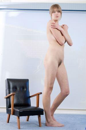 Original 854 px/ 1280 px