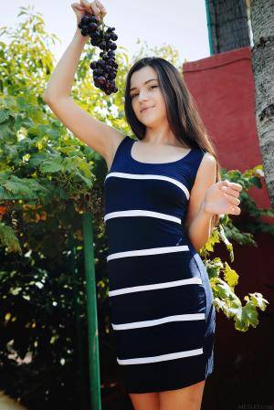 Original 2883 px/ 4324 px