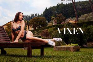 Original 2999 px/ 2000 px