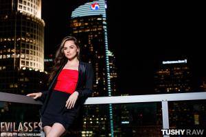 Original 3000 px/ 2000 px