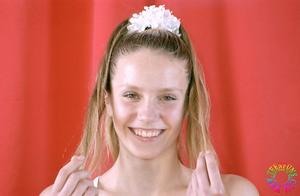 Original 1174 px/ 768 px