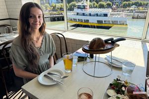 Original 3000 px/ 2000 px