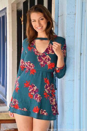 Original 852 px/ 1280 px