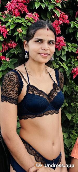 Original 584 px/ 1280 px