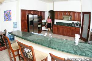 Original 900 px/ 600 px