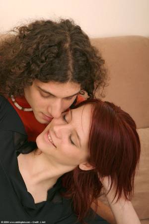 Original 682 px/ 1024 px