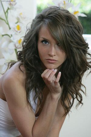 Original 1067 px/ 1600 px