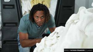 Original 2500 px/ 1406 px