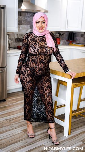 #HijabMylfs - Zoey Foxx - Like an American Woman