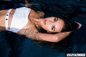 Original 3000 px/ 2000 px