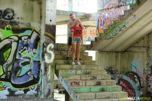 Original 3500 px/ 2333 px