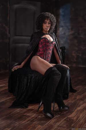 Original 1663 px/ 2495 px