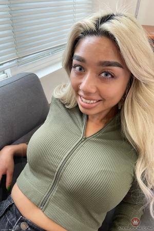 Original 2000 px/ 3000 px