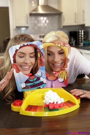 Original 3840 px/ 5760 px