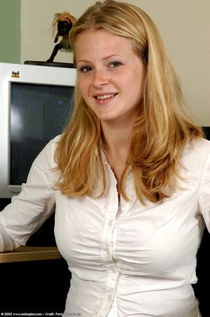 Original 680 px/ 1024 px