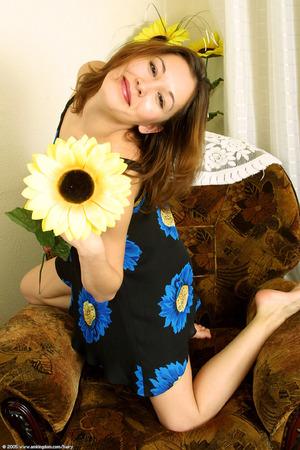 Original 682 px/ 1024 px