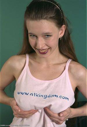 Original 683 px/ 992 px