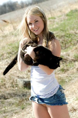 Original 1365 px/ 2048 px