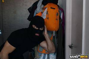 Original 2000 px/ 1333 px