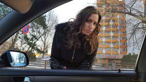 Original 1142 px/ 643 px